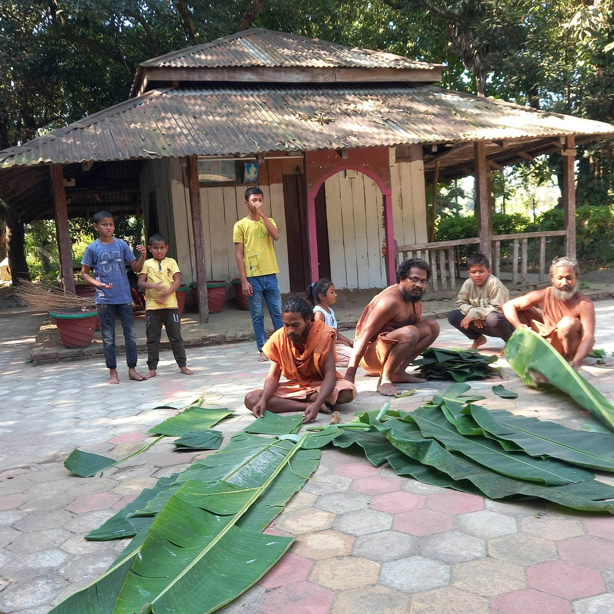Aalekh Sadhus Daily Routine
